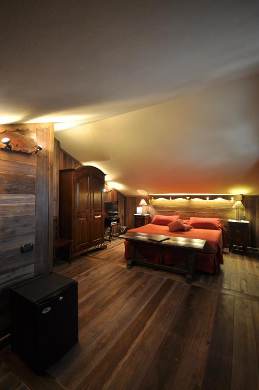 Hotel Maison Saint Jean Courmayeur Exterior photo